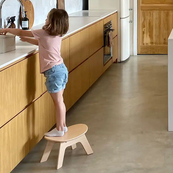 Tabouret enfant en hêtre Hibo
