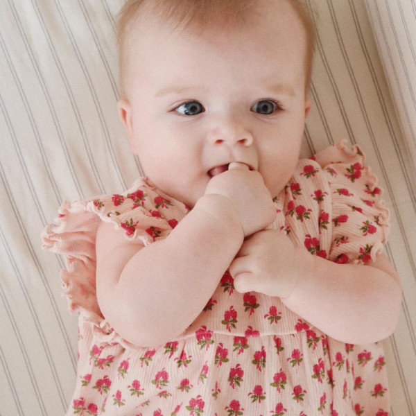 Barboteuse à volants Chleo - Rosie rose
