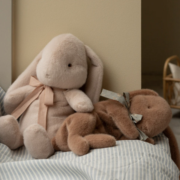 Peluche lapin couché - Soft Brown