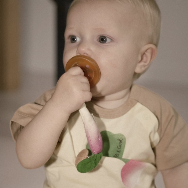 Attache tétine - Ramona le radis