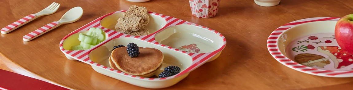 Assiettes compartiment&eacute;es